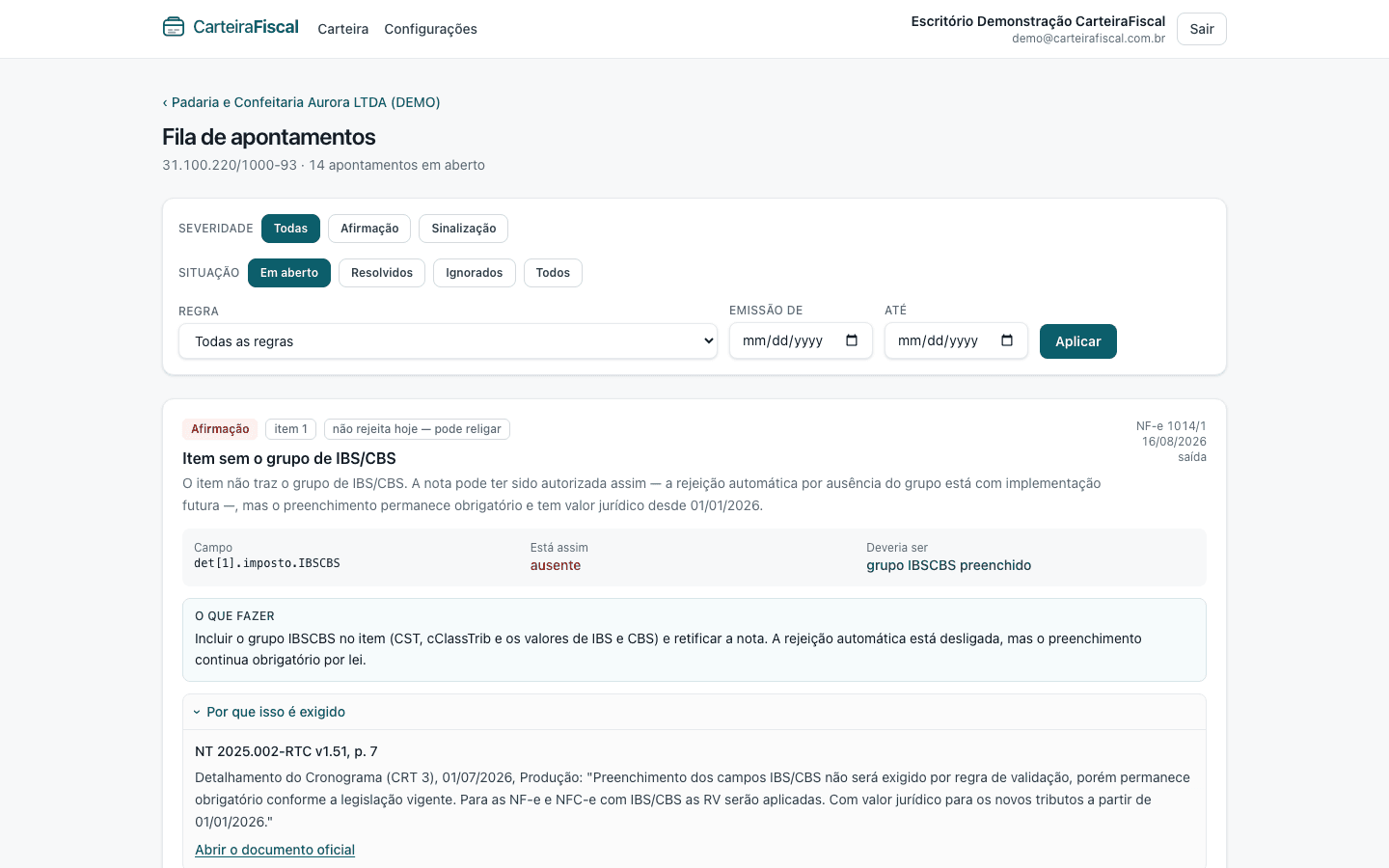 Fila de apontamentos: severidade, campo, valor encontrado, valor esperado, o que fazer e a fonte oficial